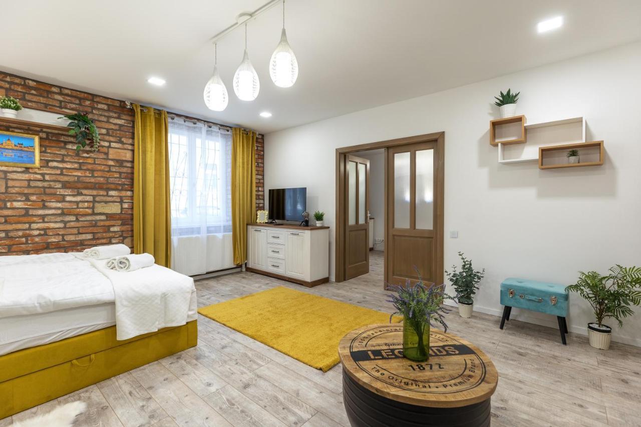 Riverside Luxury Boedapest Buitenkant foto